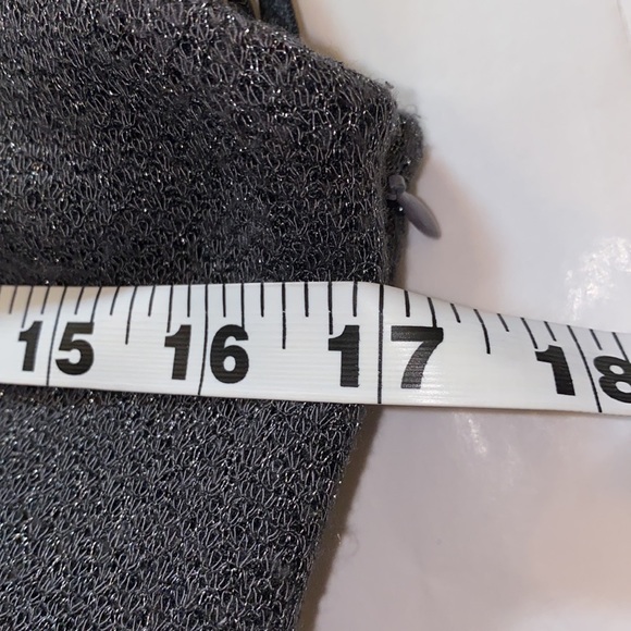 ✨Sexy Silver Kay Unger Silk Dress Size 10 - Picture 11 of 16